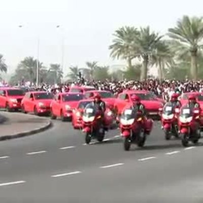 Video: Kataras policija atrāda savu 'Porsche' autoparku