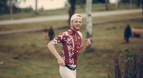 #91: Cilvēks, kurš apskrēja Latviju 22 dienās – Dins Vecāns