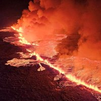 Izvirdums Islandē skaitļos: cik daudz lavas nonāk virszemē