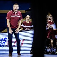 Latvijas U–17 izlases treneris: pret Itāliju aizsardzībā meitenes nospēlēja katastrofāli