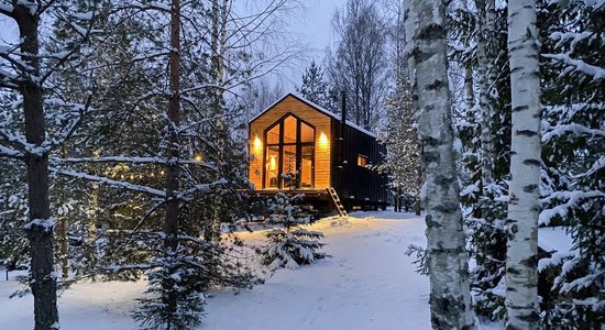 ФОТО. Избушка на ножках: Как обычный фотограф сам спроектировал и построил небольшой домик в эстонском лесу
