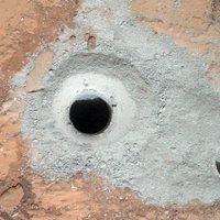 Robotam 'Curiosity' izdevies ieurbties Marsa garozā