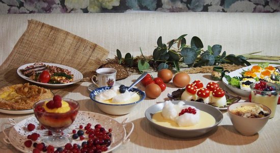 Receptes no grāmatas: olu ēdieni Ziemassvētku galdam no 18. gadsimta un ne tikai