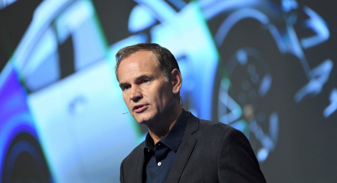 Par koncerna 'Volkswagen' vadītāju kļūs 'Porsche' boss Blūme