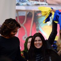 Мишель Обама наградила украинскую певицу Руслану за отвагу на Майдане