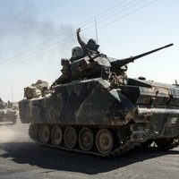 Турция перебросила в Сирию дополнительные танки