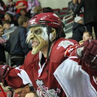 Rīgas 'Dinamo' paliek tiesības uz pieciem hokejistiem