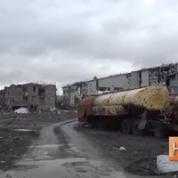 Video: Lidosta, kur no debesīm laižas šāviņi – Doņecka