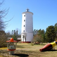 В Латвии для посетителей вновь открылись три необычных маяка