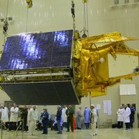 Krievija pazaudējusi modernāko kosmisko sakaru satelītu