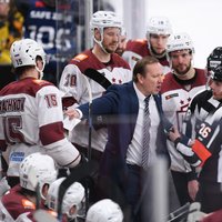 Rīgas 'Dinamo' tiesnešu lēmumu dēļ vērsīsies pie KHL vadības, sola Skudra