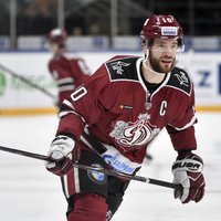 Rīgas 'Dinamo' 35 spēlētāju sastāvā uzsāk gatavošanos jaunajai KHL sezonai