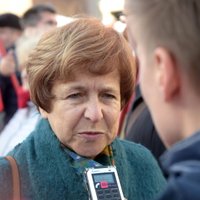 Шпионский скандал в ЕП: латвийские депутаты требуют жесткой реакции, Татьяна Жданок может подать в суд на СМИ
