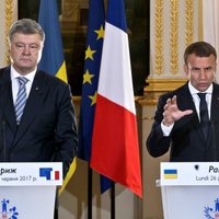 Francija neatzīs Krimas aneksiju, apstiprina Makrons