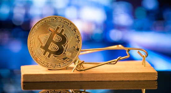 Kriptovalūtu drudzis atgriezies! 'Bitcoin' cena diennakts laikā pieaugusi par teju 10 tūkstošiem