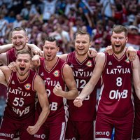 Oficiāli: Latvijas basketbolisti mājās mēģinās kvalificēties Parīzes olimpiskajām spēlēm