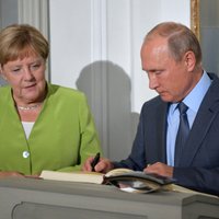 Комментарий: Меркель и Путин — надежные противники в нестабильные времена