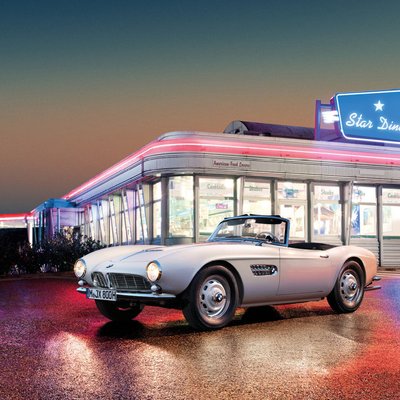 Foto: BMW restaurējis Elvisam Preslijam piederējušo '507' rodsteru