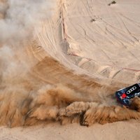 Zviedrijas autosportists Ēkstrems uzvar rallijreida 'Dakara' prologā