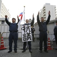 Японцы перестали говорить о "незаконной оккупации" Курил