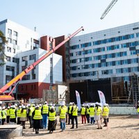 Bērnu slimnīcas jaunā ēka pacientus uzņems 2024. gadā; būvēšanas izmaksas – 25 miljoni eiro
