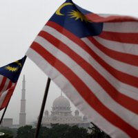 Malaizija deportēs četrus somus par kristīgu materiālu izplatīšanu