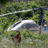 Izlaušanās ar helikopteru: slaveno zagli Francijā vajā teju 3000 policistu