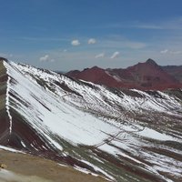 Foto: Vienreizēja sastapšanās aci pret aci ar Varavīksnes kalnu