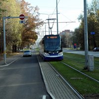 Газета: Рижская дума может проложить трамвайные рельсы через кладбище