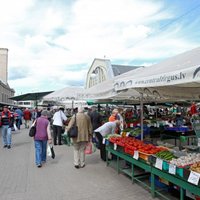 Центральный рынок в Риге вымостят брусчаткой