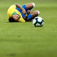Neimara likstas turpinās - brazīļu zvaigzne traumas dēļ nespēlēs 'Copa America'