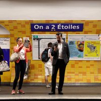 Parīzē sešas metro stacijas uz laiku tiks pārdēvētas Francijas futbola izlasei veltītos vārdos