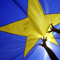 Eiropas Savienība piekrīt Ukrainai un Moldovai piešķirt kandidātvalsts statusu