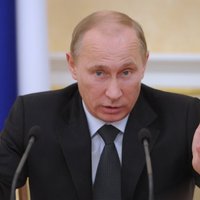 Putins paraksta likumu par bērnu adopcijas aizliegumu uz ASV