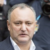Молдова: Конституционный суд приостановил полномочия президента Додона