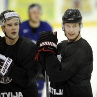 Сборная Латвии готовится к Сочи без главного тренера