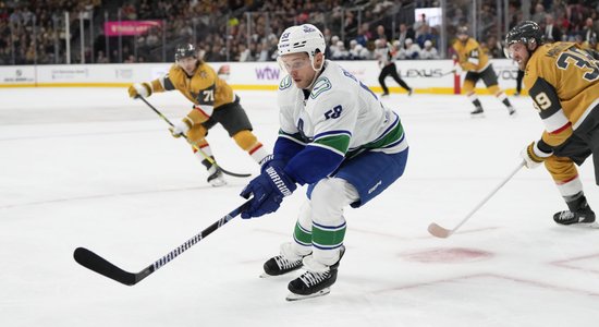 Bļugers atgūst rezultativitāti, Balinskis NHL atgriežas ar iespaidīgu spēles laiku