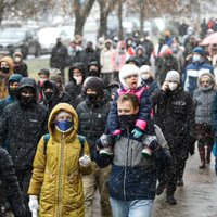 В Беларуси сообщили о более ста задержанных на акциях в стране