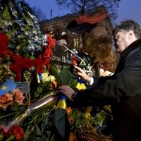 Porošenko aicina 'saukt vārdā teroristu atbalstītājus'