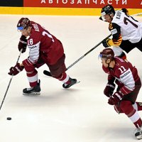 Vācijas hokeja izlase sastāvā pieteikusi 'Oilers' uzbrucēju Kahunu