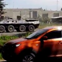 Video: Ukrainas austrumos turpina pārvietoties iespaidīgas separātistu militārās tehnikas kolonnas