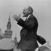Биограф Ленина: Вождь революции хотел создать новый тип человека — homo sovieticus