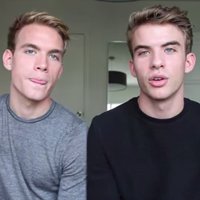 Video: Dvīņi geji vienlaikus 'iznāk no skapja'