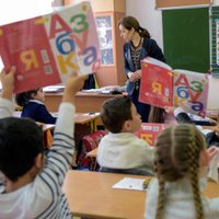Nacionāla mēroga plāna nav – kas trīs gados aizstās 1200 krievu valodas pedagogus?