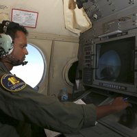 Malaizijas pazudusī lidmašīna: satelīts fiksē 300 peldošus objektus