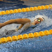 Sacensībās Valmierā krīt 19 gadus vecs Latvijas rekords peldēšanā