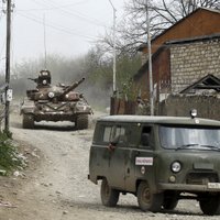 В боях за Нагорный Карабах применена тяжелая артиллерия