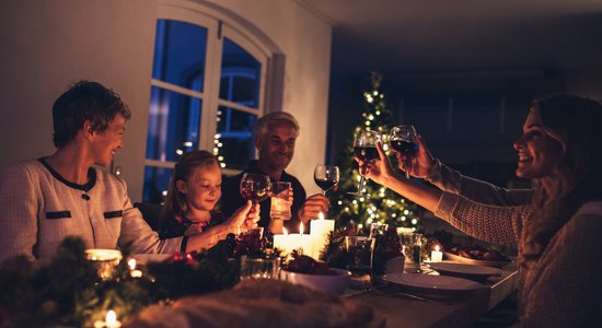 Ko neparastu Ziemassvētku galdam gatavo Islandē, Polijā un citviet?