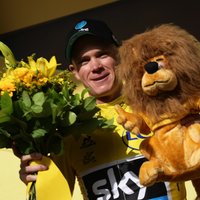 Kopvērtējuma līderis Frūms uzvar 'Tour de France' 18.posmā