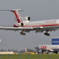 Kačiņska lidmašīna sadalījās gaisā, secinājuši Polijas izmeklētāji
